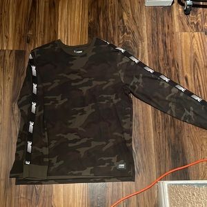 American eagle long sleeve